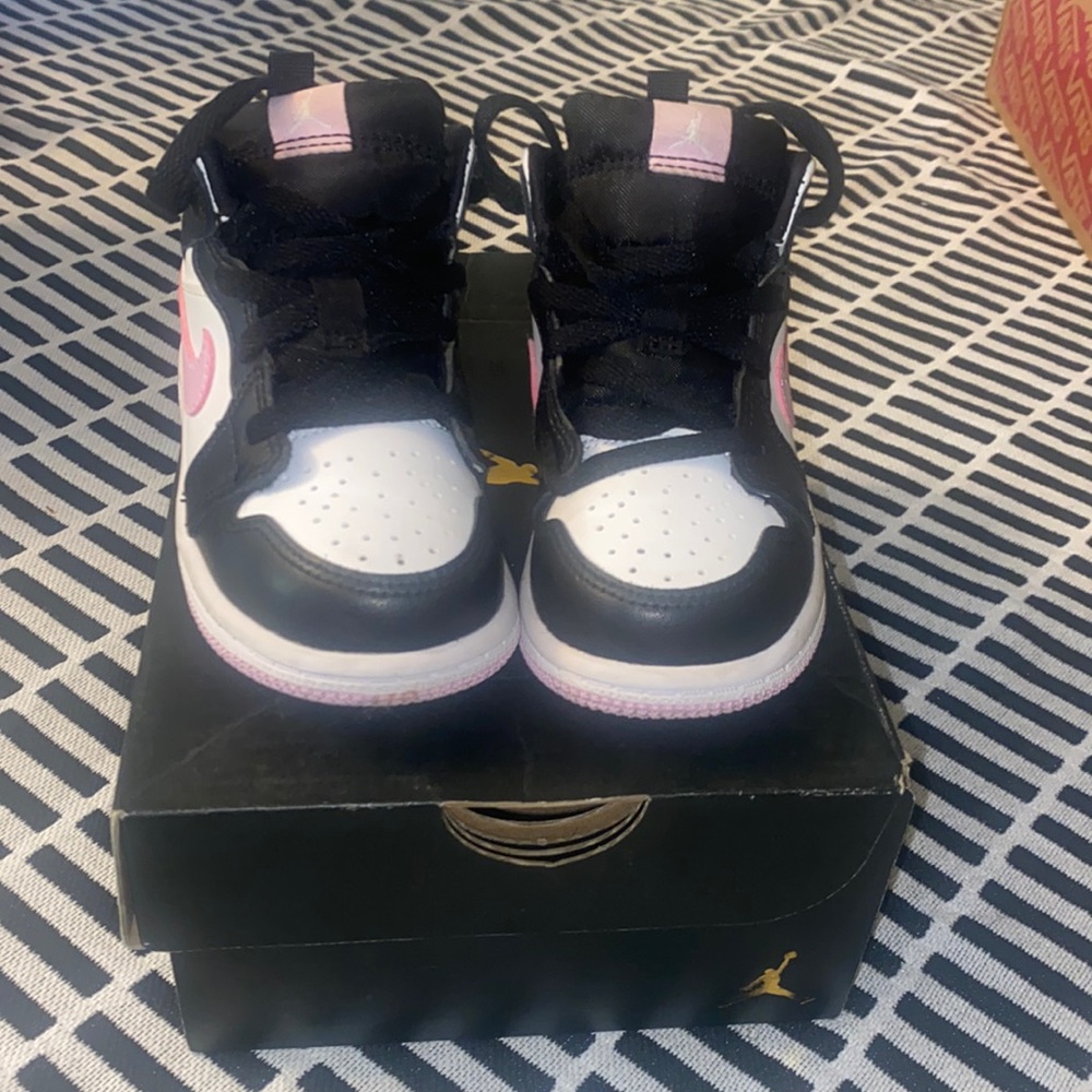Toddler Pink/Black/White Air Jordan 1 Hitop